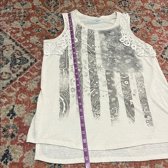 paisley tank too - Picture 3 of 3